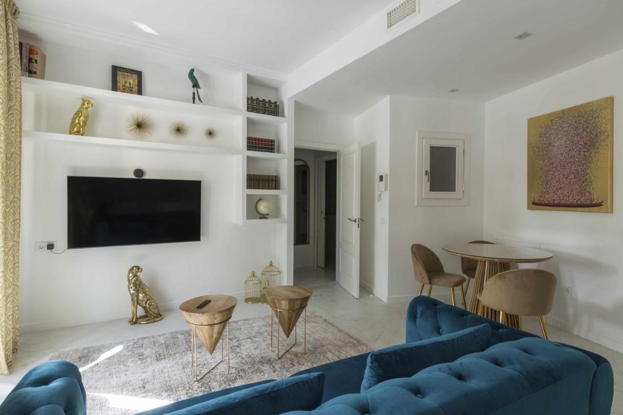 Hotel apartamentowy The Clock House Luxury Urban Malaga