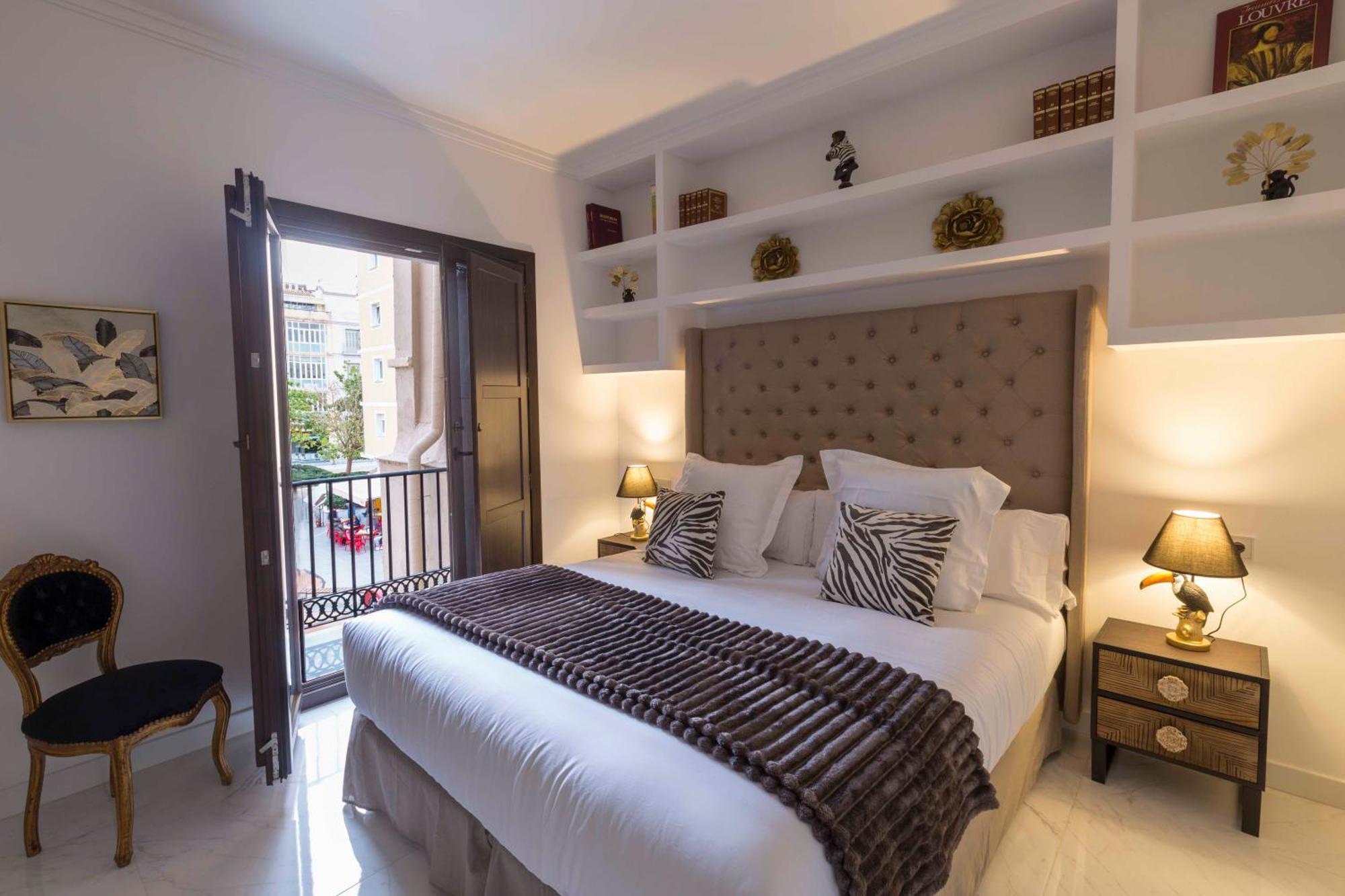The Clock House Luxury Urban * Malaga